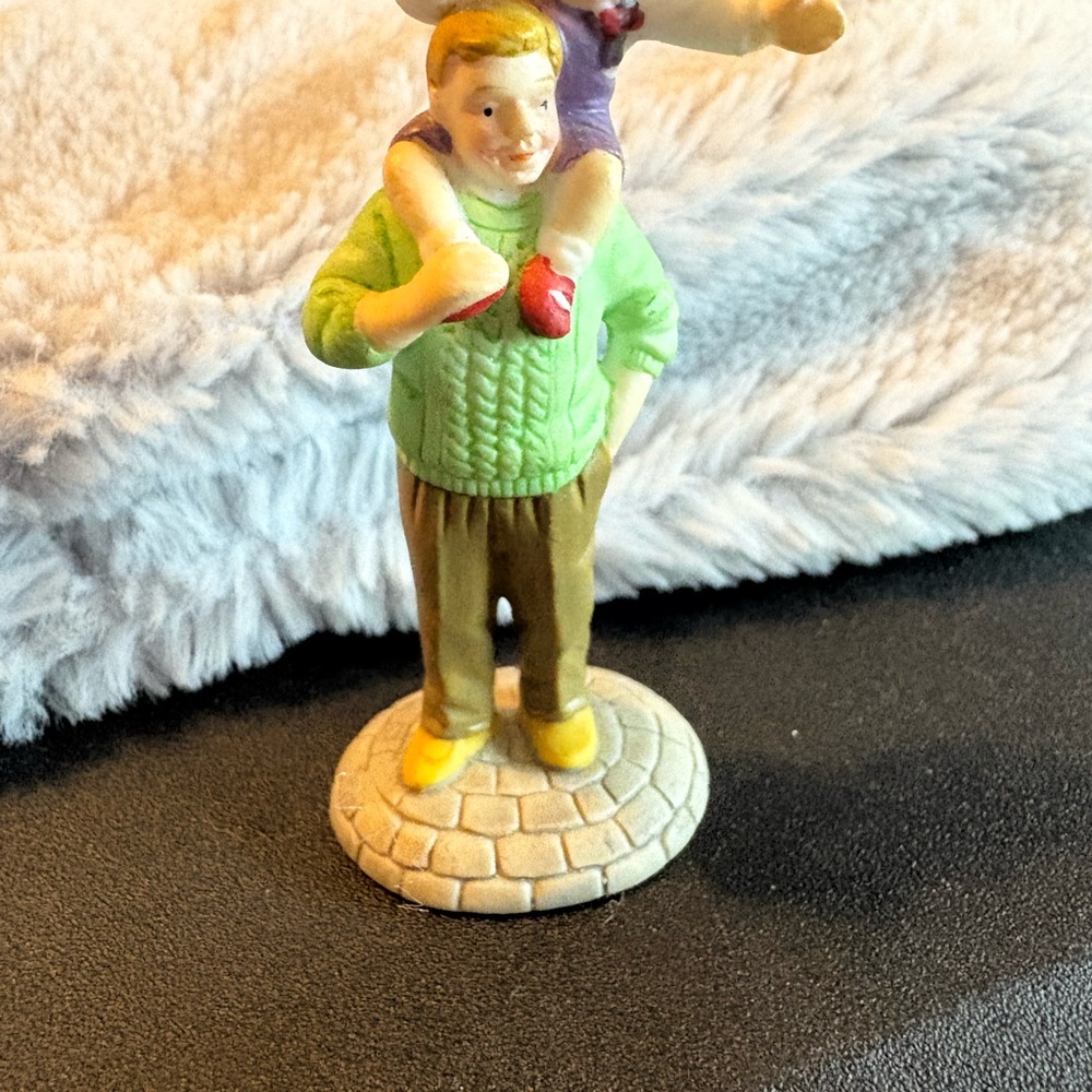 Dept. 56 Disney Father and Child Figurine